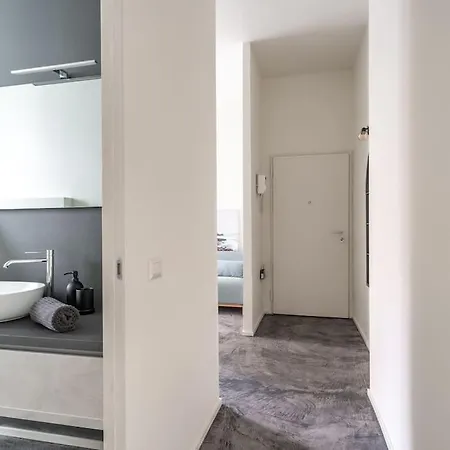 Giorgina's One Bedroom 20 Minuts Walking To Duomo Lägenhet